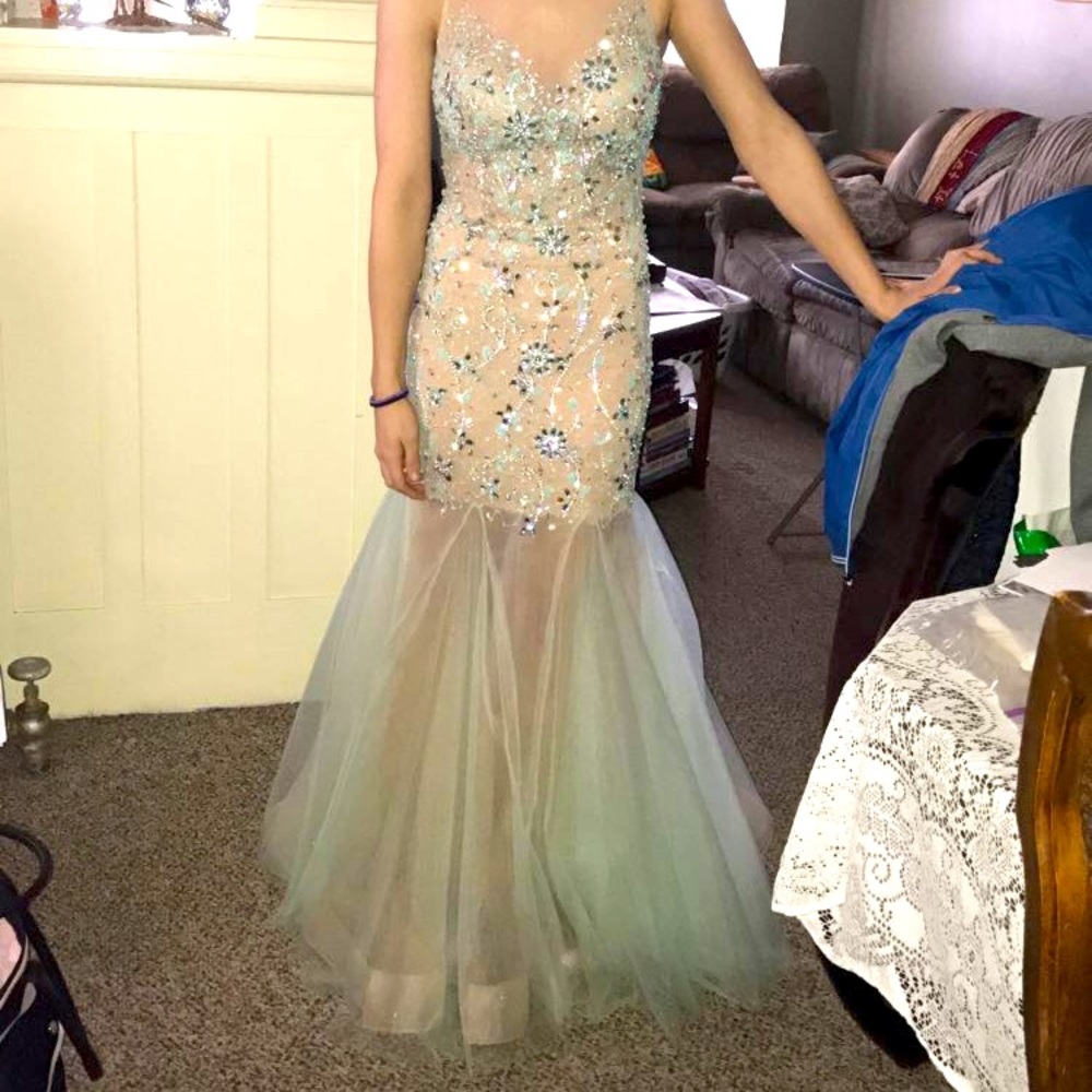 Size 2 prom dress